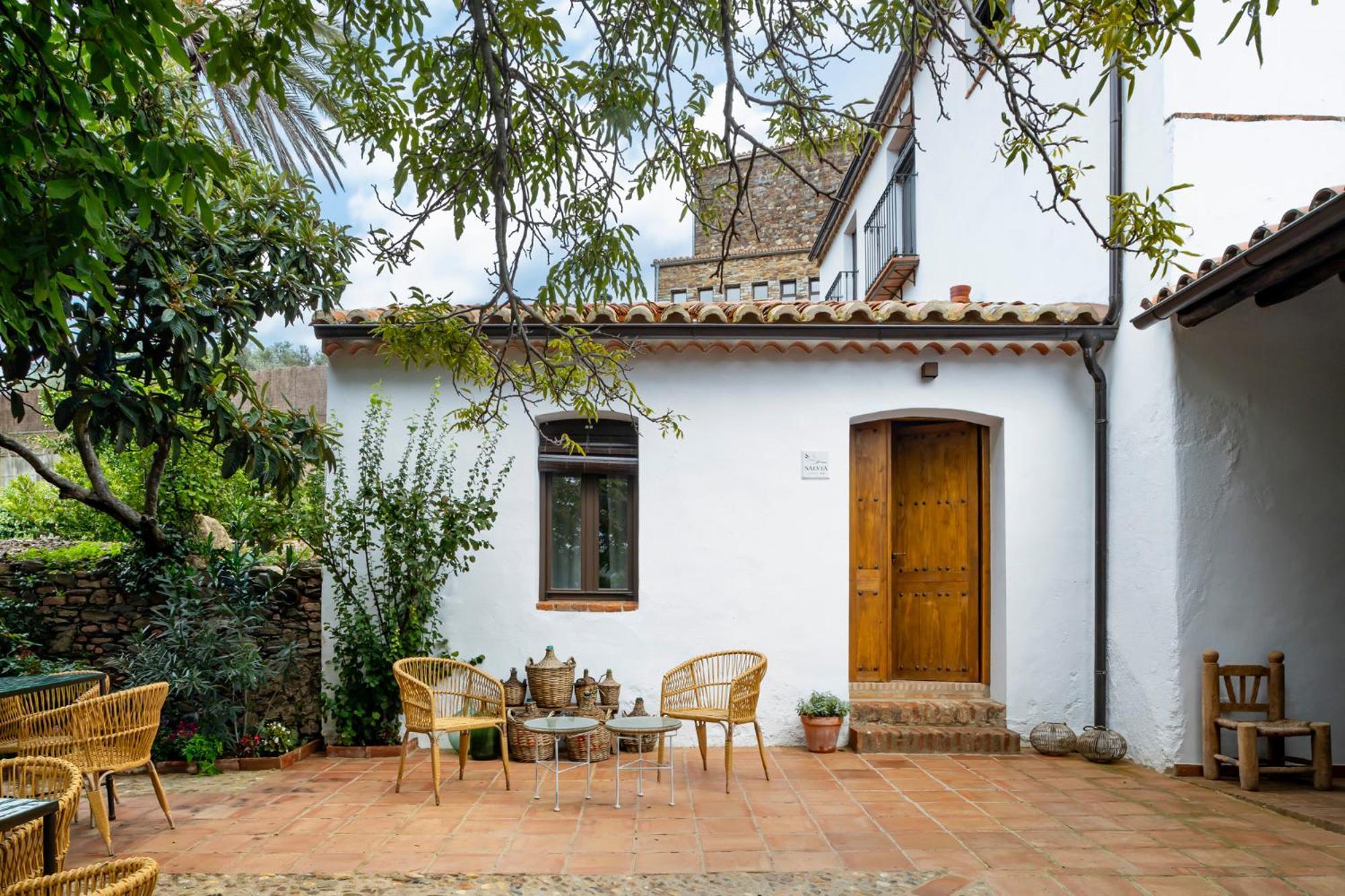Apartamentos Turisticos El Patio Del Nogal Guadalupe  Esterno foto